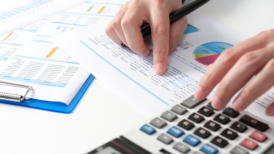 公司记账报税中，为什么一般纳税人费用比小规模的贵